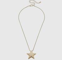 Puff star necklace