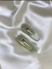 Marble hair clips