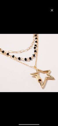 Star layered necklace